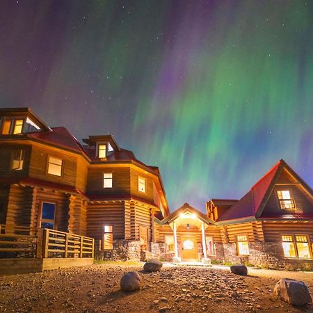 The Lodge At Bow Lake Lake Louise Exterior photo